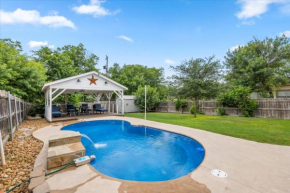 La Nina - Charming 3BR Bungalow w Awesome Pool